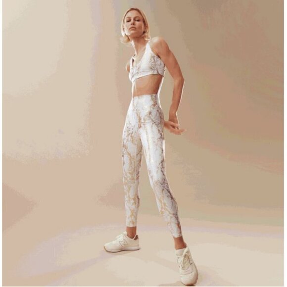 💕CARBON38💕 Metallic Snake Set Bra + High Rise Leggings ~ Cream/Gold Large NWT - Picture 1 of 16